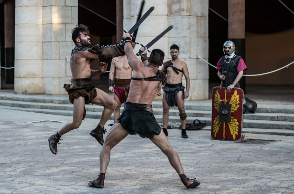 roman gladiators training